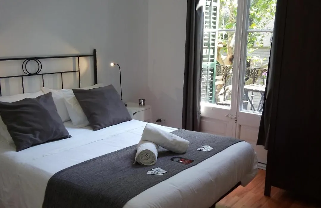 Hostal Siscinc (Adults Only)-1